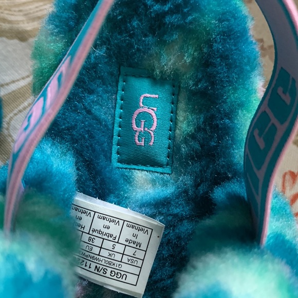 Ugg Yeah (aquatic blue) marble slipper /slide size 7 NWOT - Picture 6 of 11
